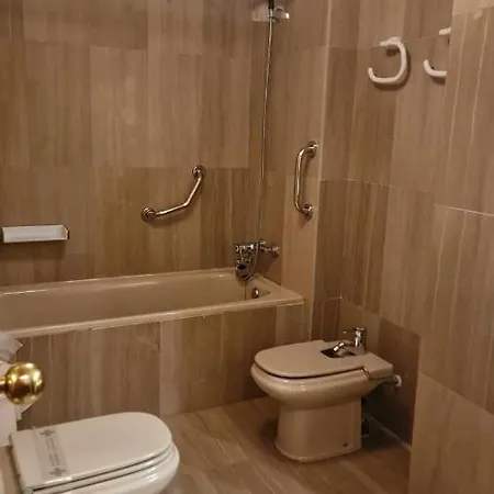 Tossa Veran - 100m Playa, Parking Y Wifi, Piscina Daire *